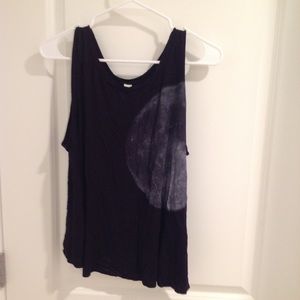 UO Black moon exposed back tank